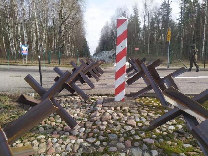 Polska przygotowuje granice do obrony? "Wygląda jakby wiedzieli o czymś, o czym my jeszcze nie wiemy"