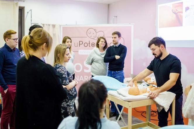 "Szkoła narodzin U Położnych"