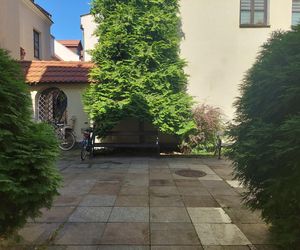 Urokliwe podwórka Starego Miasta w Zamościu
