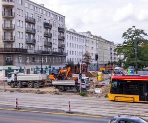 Budowa tramwaju na ul. Rakowieckiej w Warszawie