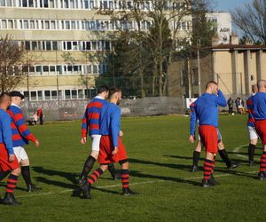 Retro mecz pod Wawelem. Wisła Kraków po 100 latach pokonała Pogoń Lwów