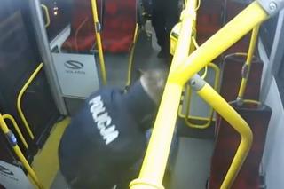 Dramatyczna akcja policji, w autobusie reanimowali mężczyznę