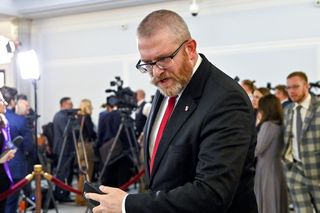 Na kogo zagłosuje Grzegorz Braun? „Ja po prostu komunikuję, co zrobię 