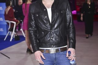 Spodnie spłatały figla Bartoszowi Gelnerowi na ramówce TVP