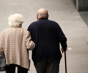  300 zł na rachunki dla seniorów. Specjalny dodatek