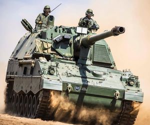 Panzerhaubitze 2000