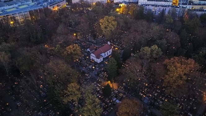 Tak wygląda nocą cmentarz przy ul. Lipowej w Lublinie!