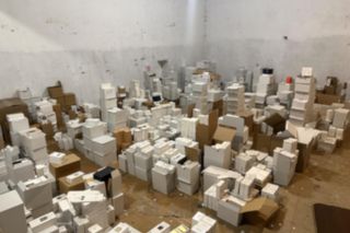 Turecki gang fałszerzy rozbity. 25 milionów złotych w podrobionych kosmetykach