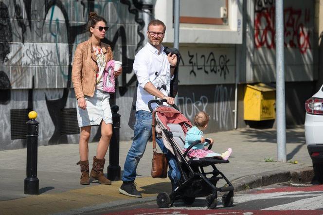 Jest tatą w życiu, chce być ojcem w serialu