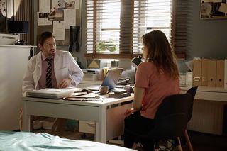 M jak miłość. Franka (Dominika Kachlik) u lekarza