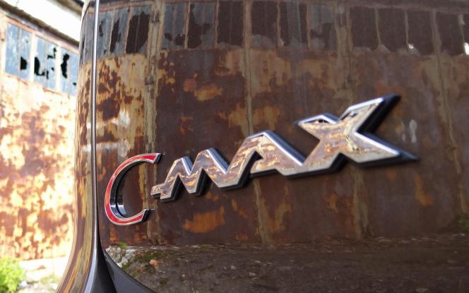 Ford Grand C-MAX 2.0 TDCI 150 Titanium