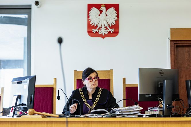 Proces przeciwko prof. Roszkowskiemu, autorze podręcznika do "HiT"