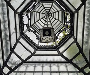 Neogotycki kiosk w Szewnie. Konstrukcja i symbolika