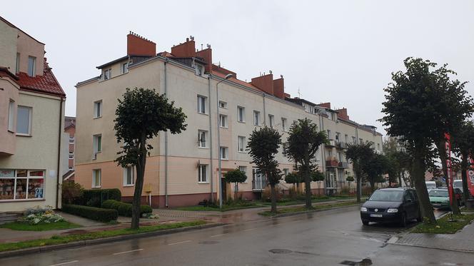 Pociąl żonę i rozbił się na śmieciarce