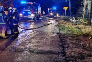 Fatalny wypadek pod Mińskiem Mazowieckim. Auto stanęło w płomieniach