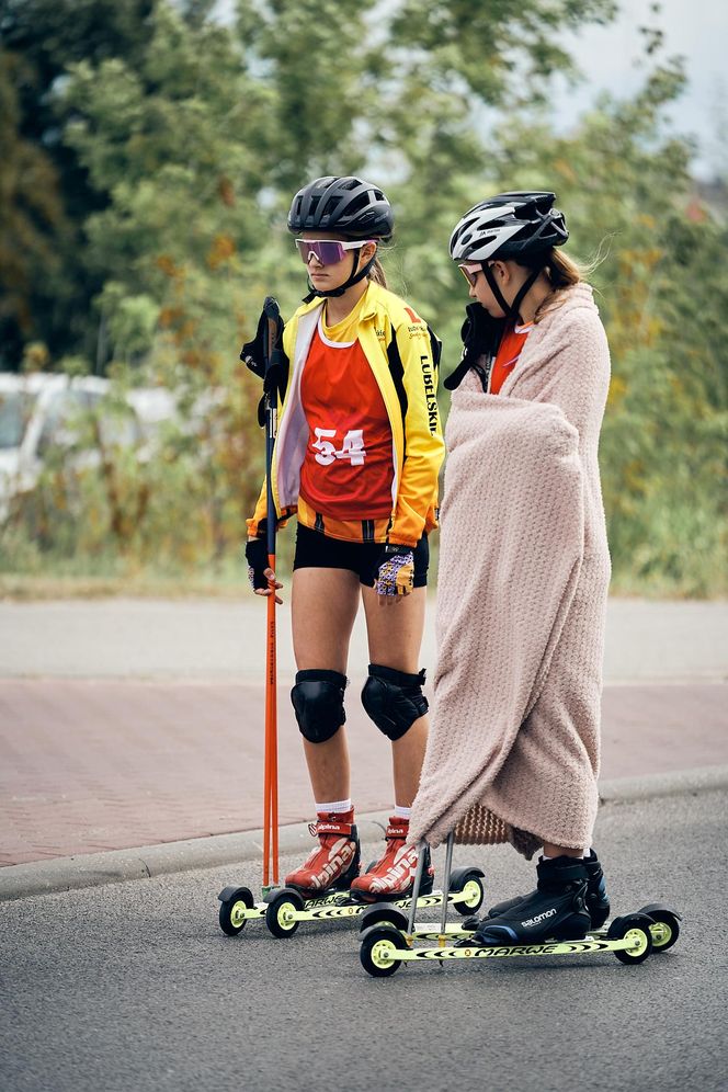 W pierwszym dniu zawodów o Puchar Polski w biegach na nartorolkach Marwe Cup zawodnicy wzięli udział w sprincie techniką dowolną