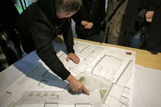 Dwie koncepcje modernizacji Placu Powstańców. Gorąca dyskusja o parkingach i zieleni