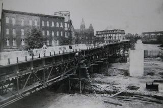Kiedyś usprawniła ruch, dziś stwarza realne zagrożenie. Historia budowy estakady w Chorzowie
