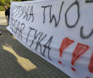 Paraliż w Katowicach. Rozpoczął się protest górników i hutników. Stal się hartuje, a rząd ją rujnuje