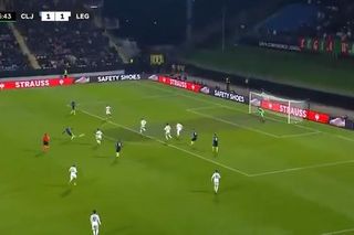 Celje – Legia: Fenomenalny gol pogrążył warszawski klub [WIDEO]