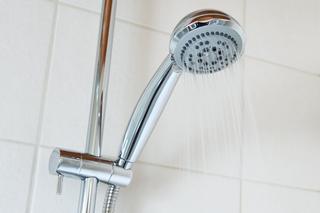 Zakaz montażu pryszniców w Będzinie. Obowiązuje od lat