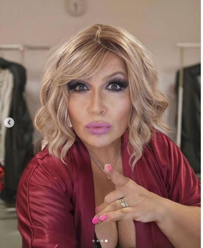 Katarzyna Skrzynecka z wielkim dekoltem szaleje w sieci. Dodała odważny post