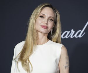 Angelina Jolie kończy 50 lat! Zobacz, jak się zmieniała