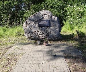Ta wieś w Małopolsce przez ponad 100 lat była miastem. Średniowieczny zamek przekształcono tam w kościół 