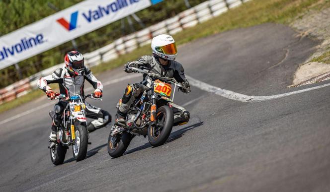 Już w najbliższy weekend mistrzostwa Polski na Kartodromie Bydgoszcz. Zawodnicy będą się ścigać na minimotocyklach pit bike!