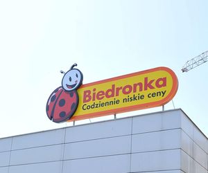 Biedronka ogłasza ważną zmianę przed Wigilią. Rabaty to nie wszystko