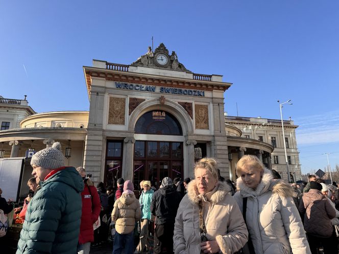 Tak wygląda typowa niedziela na Dworcu Świebodzkim we Wrocławiu