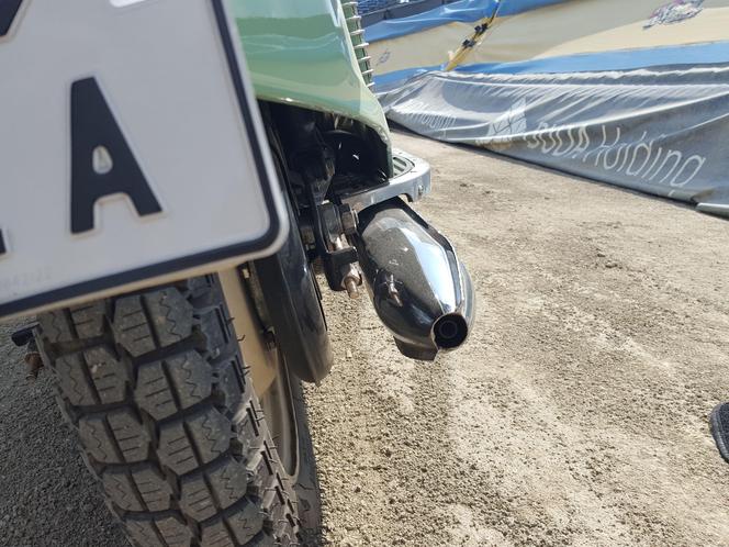 Osy kręciły kółka na stadionie żużlowym w Lesznie. Ogólnopolski zlot skuterów Osa Osieczna-Leszno 