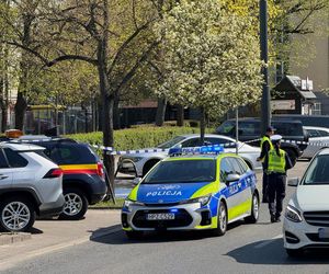 Kontrterroryści w liceum w Warszawie! Teren odgrodzony. Co się dzieje?