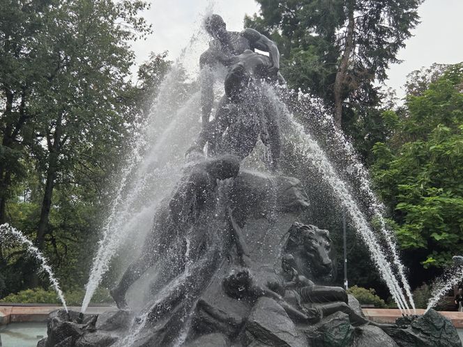 Rzeźby i pomniki, które tworzą Bydgoszcz. Poznaj symbole miasta