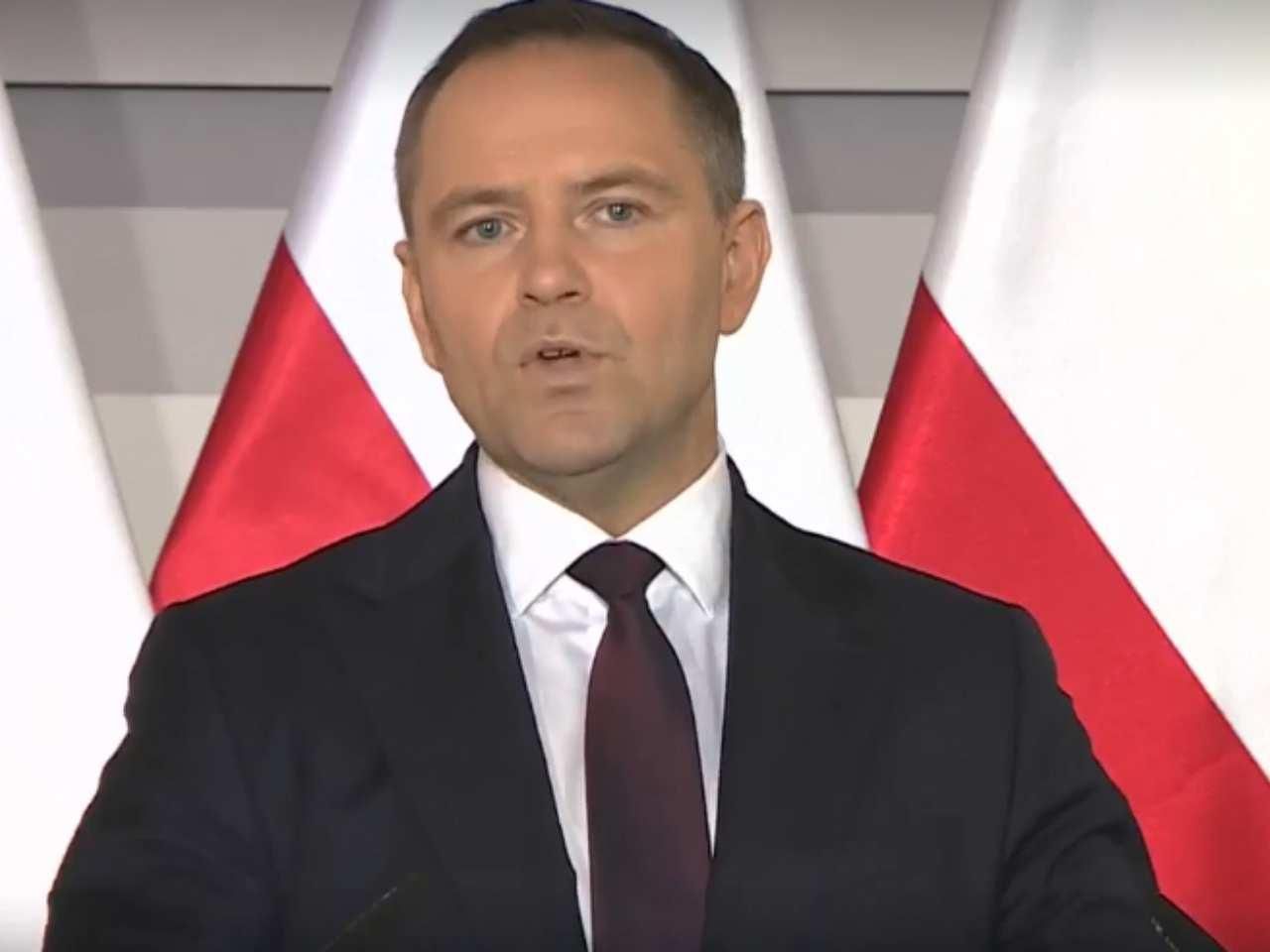 Smerfy nie mają wątpliwości. Sprawa z mieszkaniem zaszkodzi Nawrockiemu. Mamy najnow…