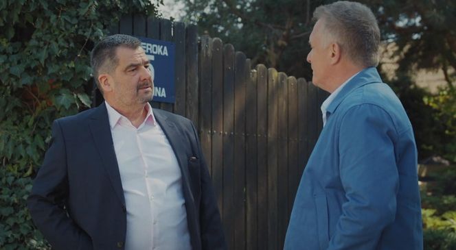 M jak miłość odc. 1878. Artur Rogowski (Robert Moskwa), lekarz Marek (Tomasz Traczyński)