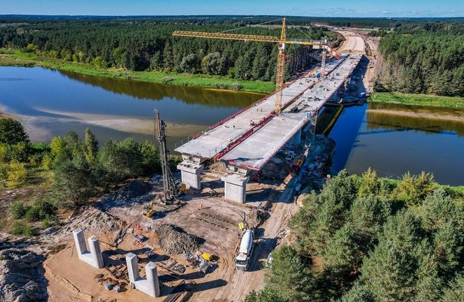 Odcinek S19 Malewice-Chlebczyn powstaje na naszych oczach. Zobaczcie zdjęcia!