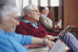 Darmowe przychodnie dla seniorów już od stycznia. O jednym zapomniano