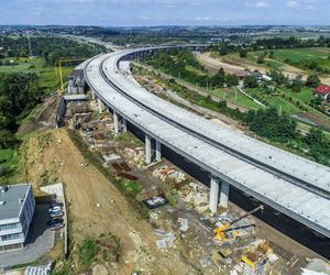 Węzeł Mistrzejowice - budowa. Zobacz jak powstaje jeden z najbardziej skomplikowanych obiektów na S7