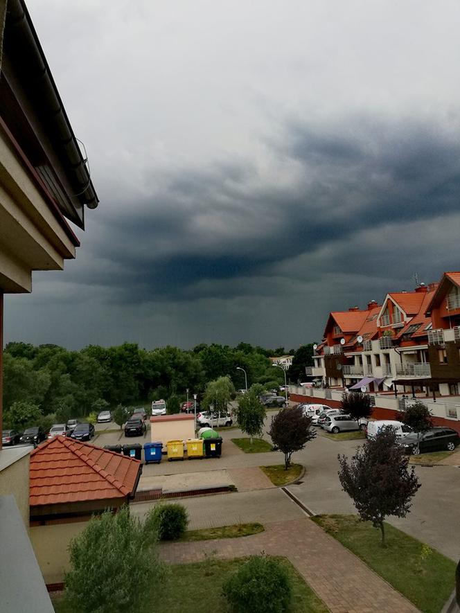 Ciemne chmury nad Wrocławiem