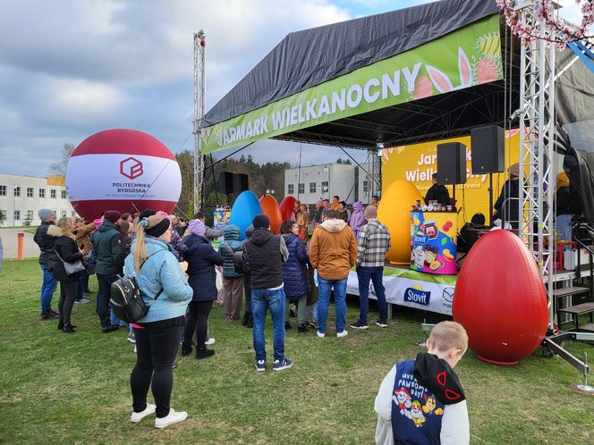Wiosenny klimat na Politechnice Bydgoskiej. Za nami IV Akademicki Jarmark Wielkanocny