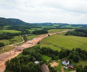 Autostrada D11 w Czechach - zdjęcia z budowy - sierpień 2025
