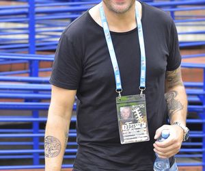 Tomasz Karolak ma dziś urodziny. Za te role fani pokochali go najbardziej!