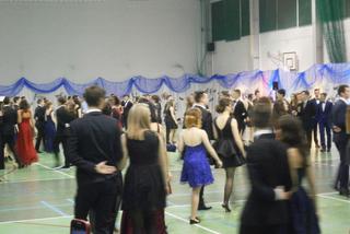 Studniówka w liceum Poniatowskiego