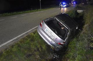 Groźny wypadek w Olszynach. Kierująca w stanie ciężkim trafiła do szpitala