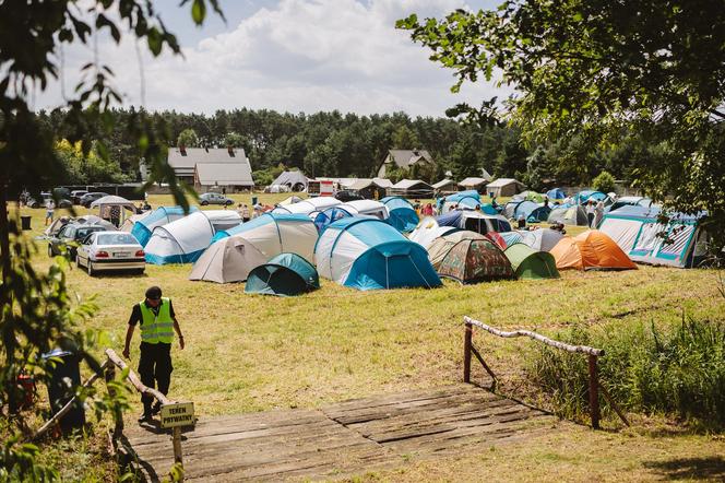 Festiwal Życia w Kokotku trwa. To chrześcijański Woodstock ZDJĘCIA 