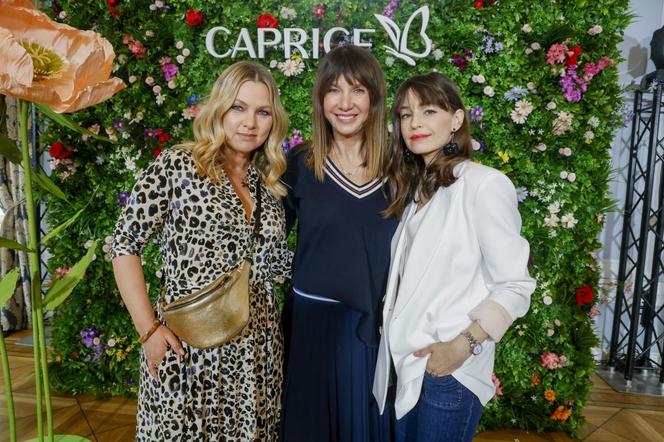 Gwiazdy pozują z butami. Więdłocha ma nową fuchę, Andrzejewicz w ogromnej marynarce, Kostka jak pani wiosna