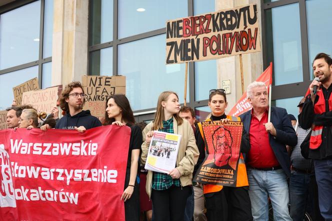 Protest przeciwko programowi "Mieszkanie na Start" w Warszawie