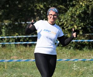 Jump and Run 2023 w Bydgoszczy. Bieg z dmuchanymi przeszkodami przyciągnął tłumy