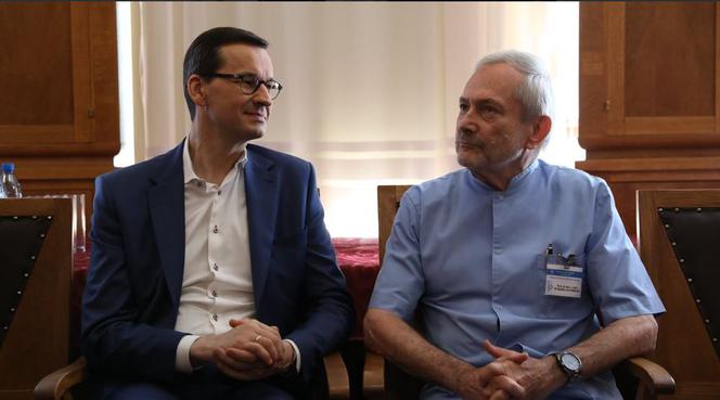 Premier Morawiecki u sześcioraczków z Krakowa